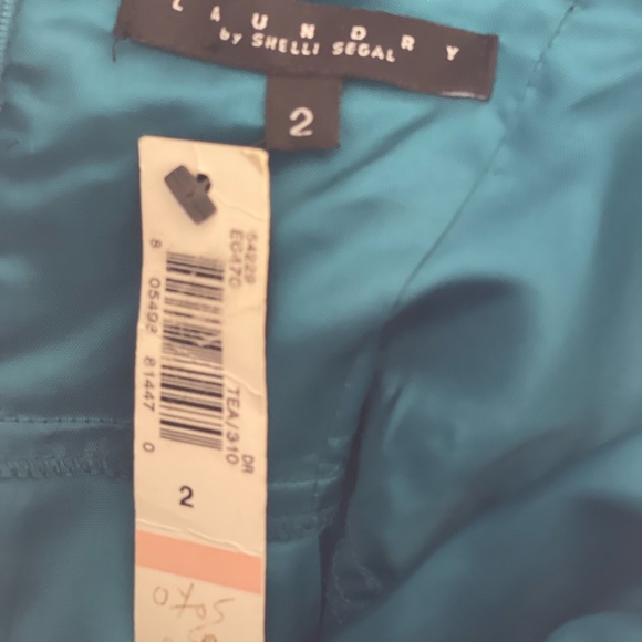 Laundry by Shelli Segal Teal Gown with Strong Boning - Picture 3 of 14